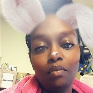 Meet your Posher, Malaine